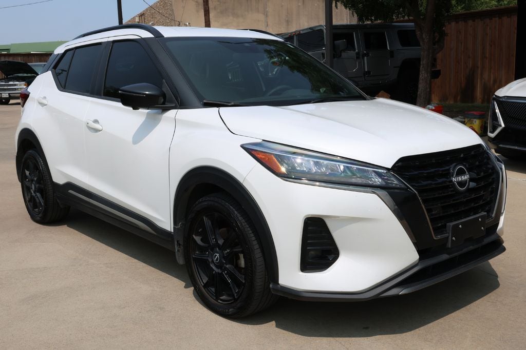 Used 2023 Nissan Kicks SR SUV