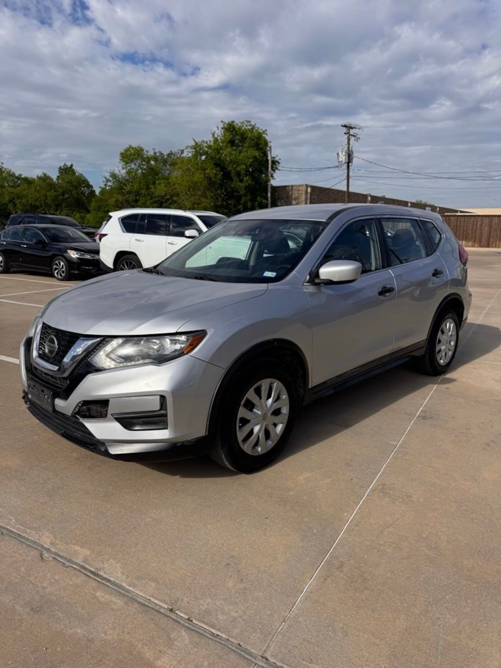 Used 2019 Nissan Rogue S SUV