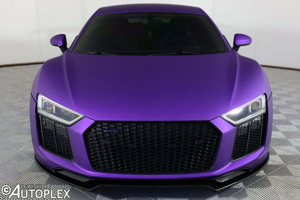 2017 Audi R8 5.2 Coupe photo 2