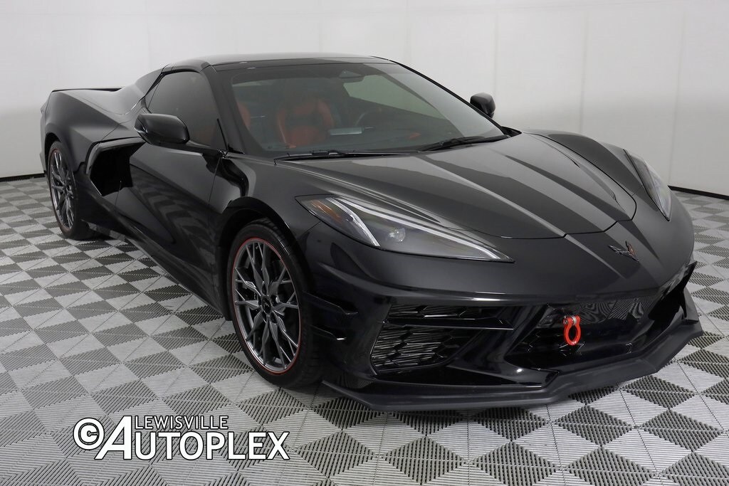 2025 Chevrolet Corvette Stingray 2LT Convertible photo 4