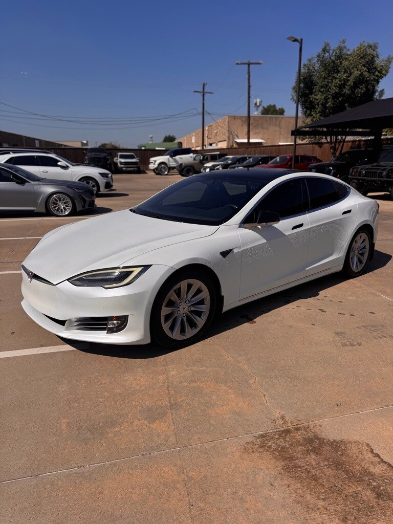 2019 Tesla Model S Long Range photo 2