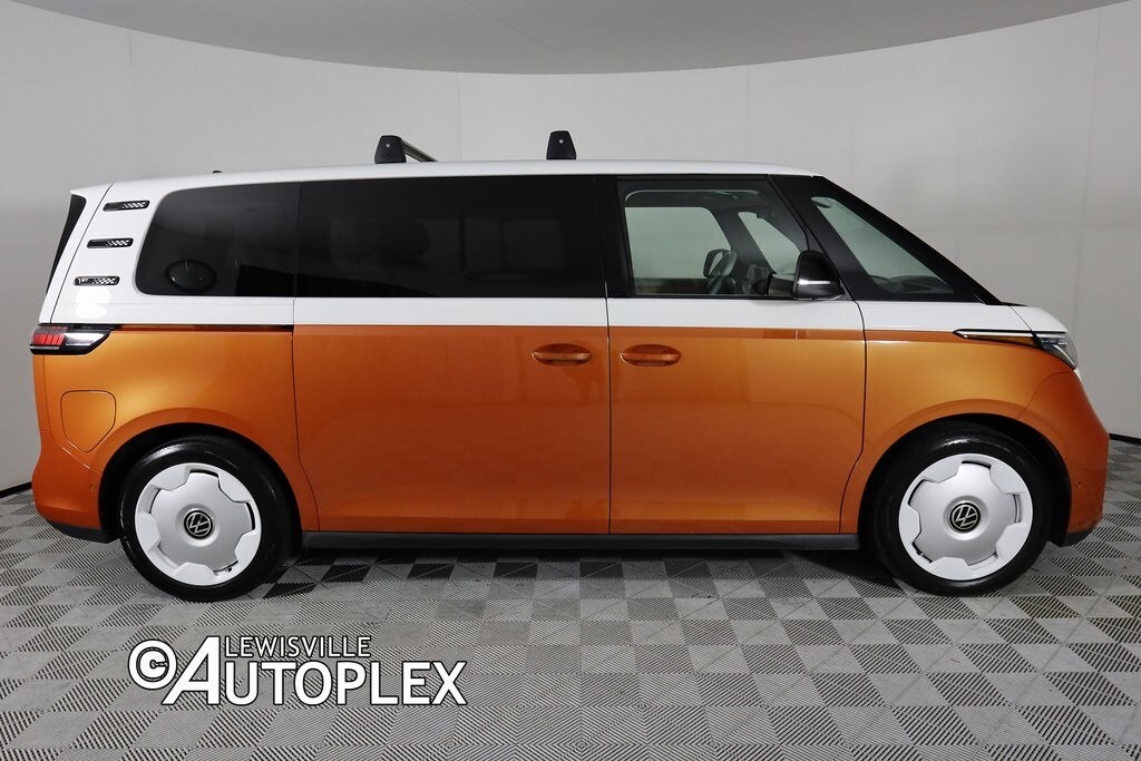 2025 Volkswagen ID. Buzz photo 4