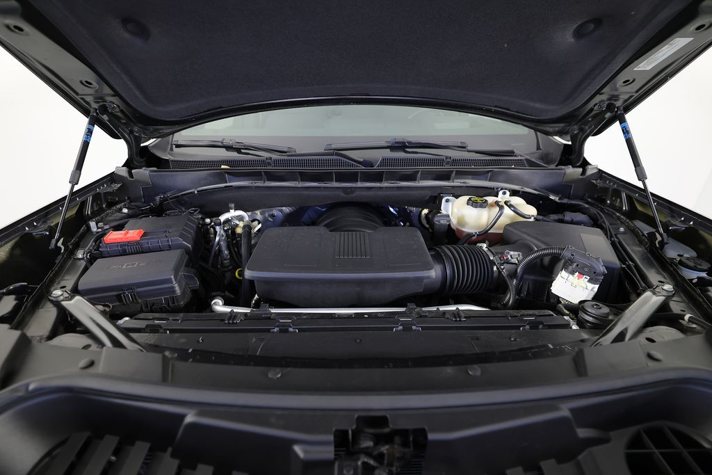 2025 GMC Yukon AT4 - Photo 43