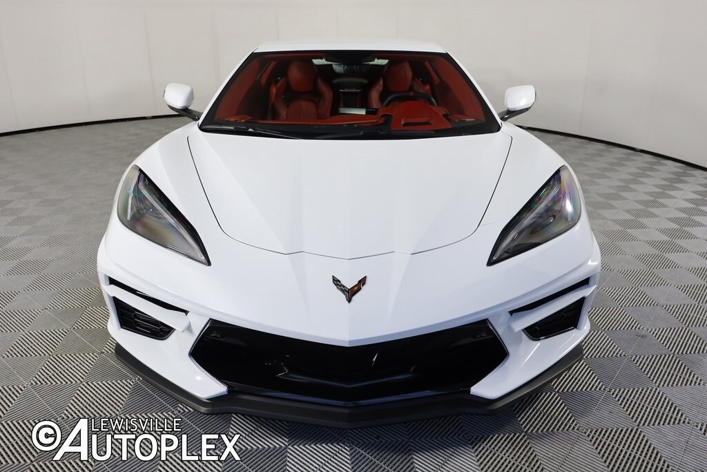 2023 Chevrolet Corvette Stingray 3LT photo 2