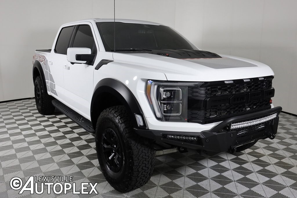 2023 Ford F-150 Raptor photo 3