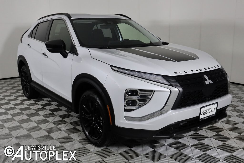 2024 Mitsubishi Eclipse Cross LE Ralliart photo 3