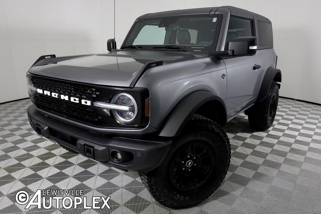 2023 Ford Bronco 2-Door Wildtrak's photo