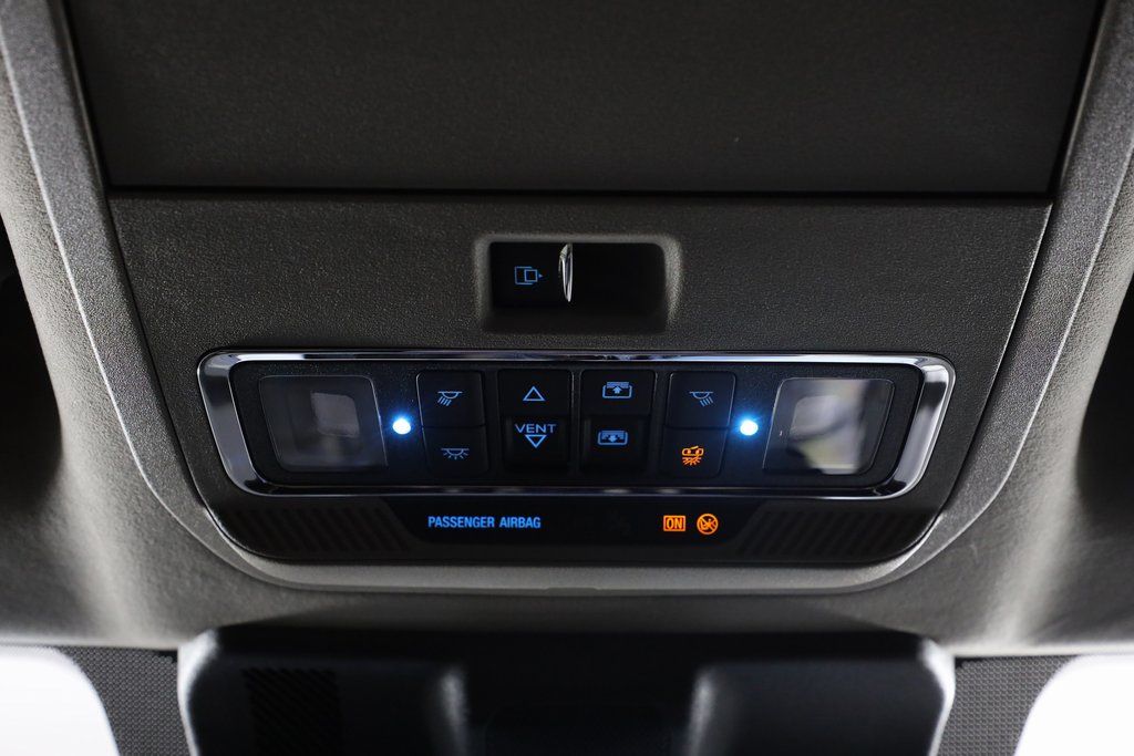 2025 Ford F-450 Super Duty Platinum - Photo 46