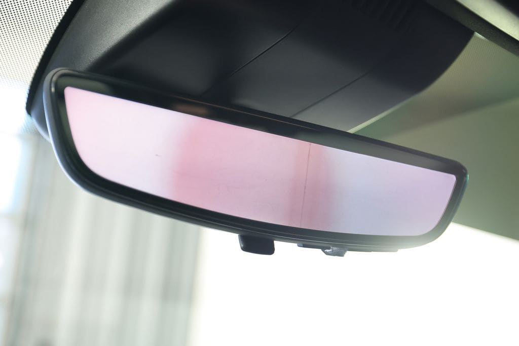 2025 GMC Yukon AT4 - Photo 37