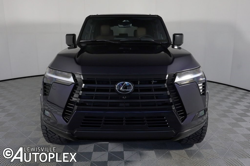 2025 Lexus GX 550 Luxury photo 2
