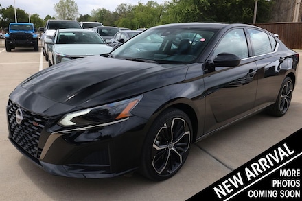 2025 Nissan Altima Sedan 2.5 SR