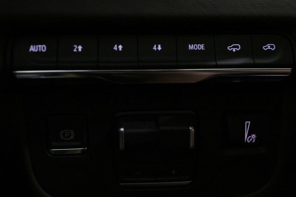 2026 Cadillac Escalade Luxury - Photo 25