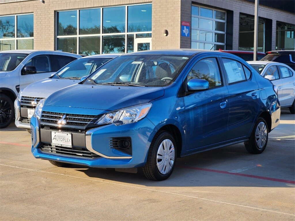 2024 Mitsubishi Mirage G4 ES photo 2