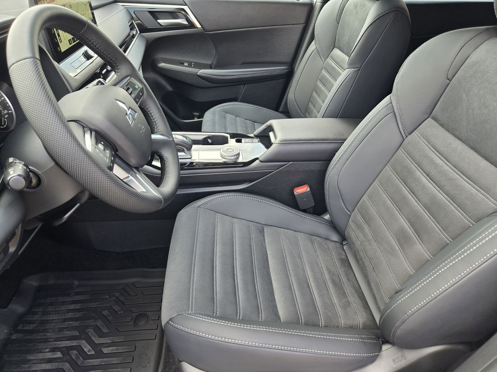 2025 Mitsubishi Outlander Trail Edition - Photo 9