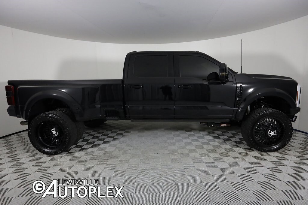 2024 Ford F-450 Limited photo 4