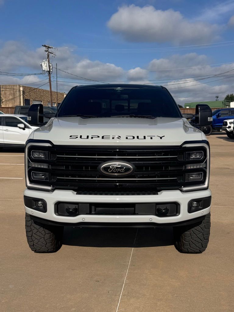2025 Ford F-250 Platinum 4x4 Crew Cab 8' Box's photo