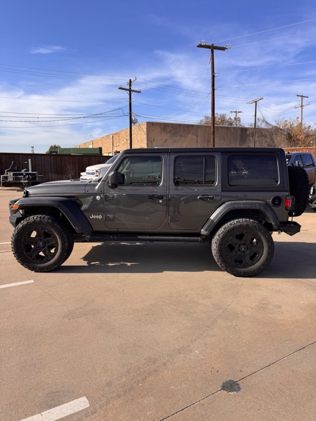 Used 2018 Jeep Wrangler Unlimited Sport S SUV