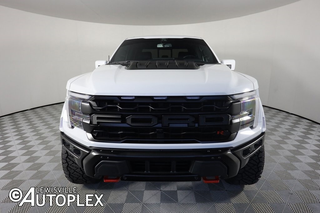 2024 Ford F-150 Raptor photo 2