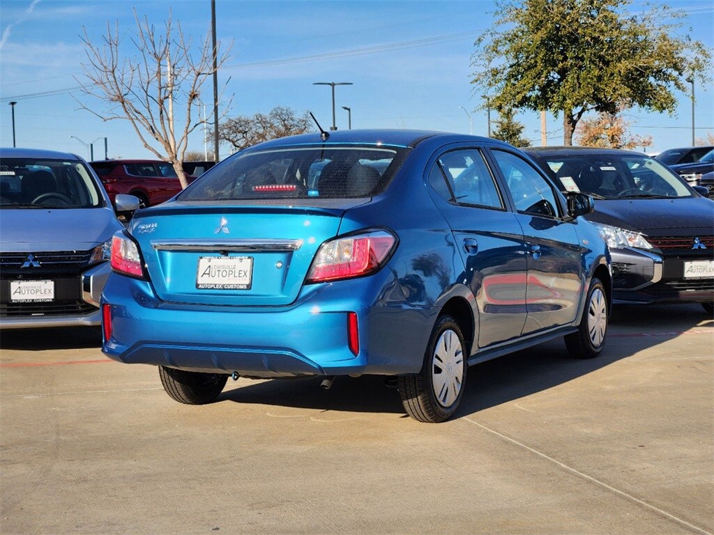 2024 Mitsubishi Mirage G4 ES photo 4