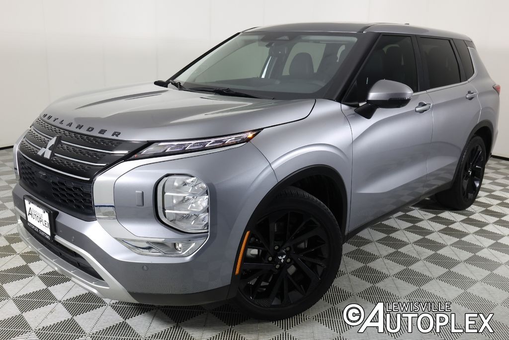 Used 2024 Mitsubishi Outlander SE SUV