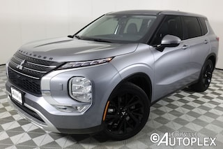 Used 2024 Mitsubishi Outlander SUV SE For Sale in Fort Worth