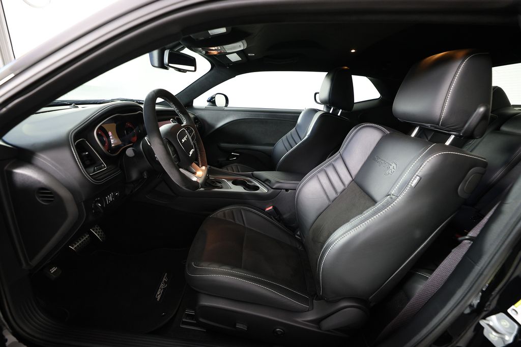 2023 Dodge Challenger SRT - Photo 14