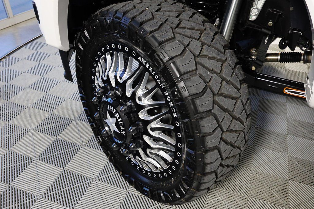 2025 Ford F-450 Super Duty Platinum - Photo 52