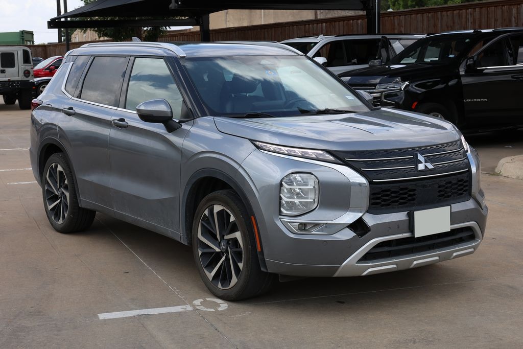 Used 2022 Mitsubishi Outlander SEL SUV