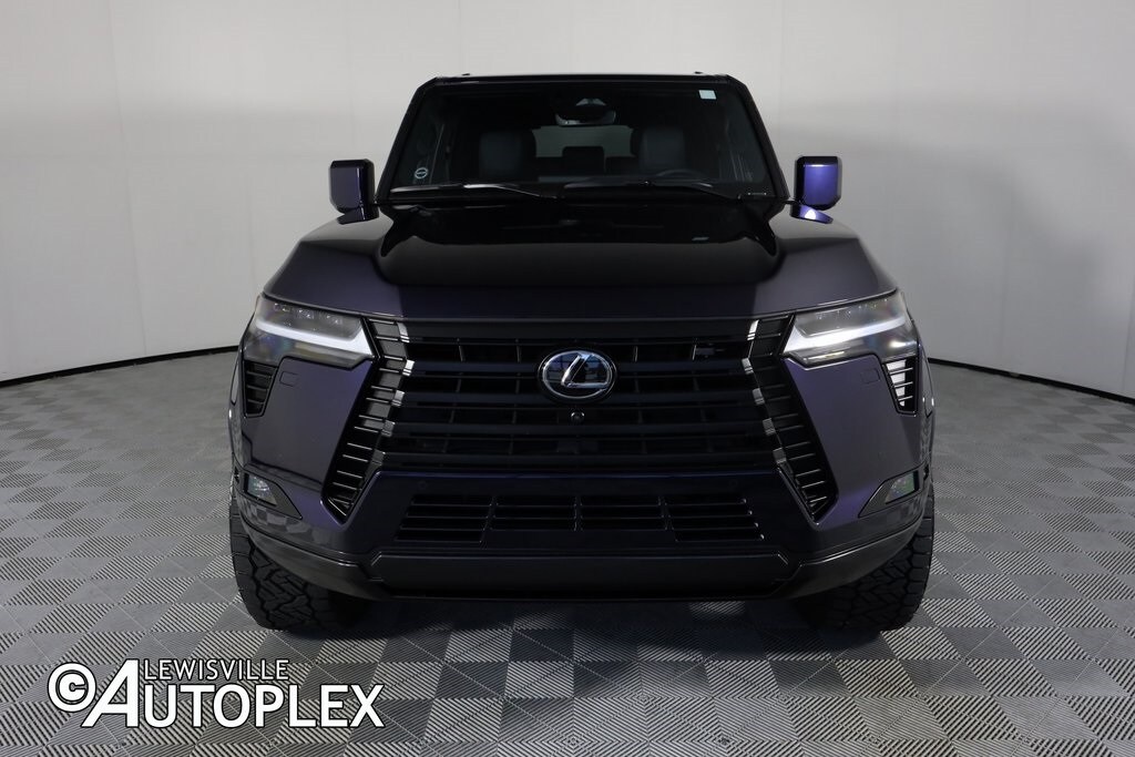 2025 Lexus GX 550 Luxury photo 2