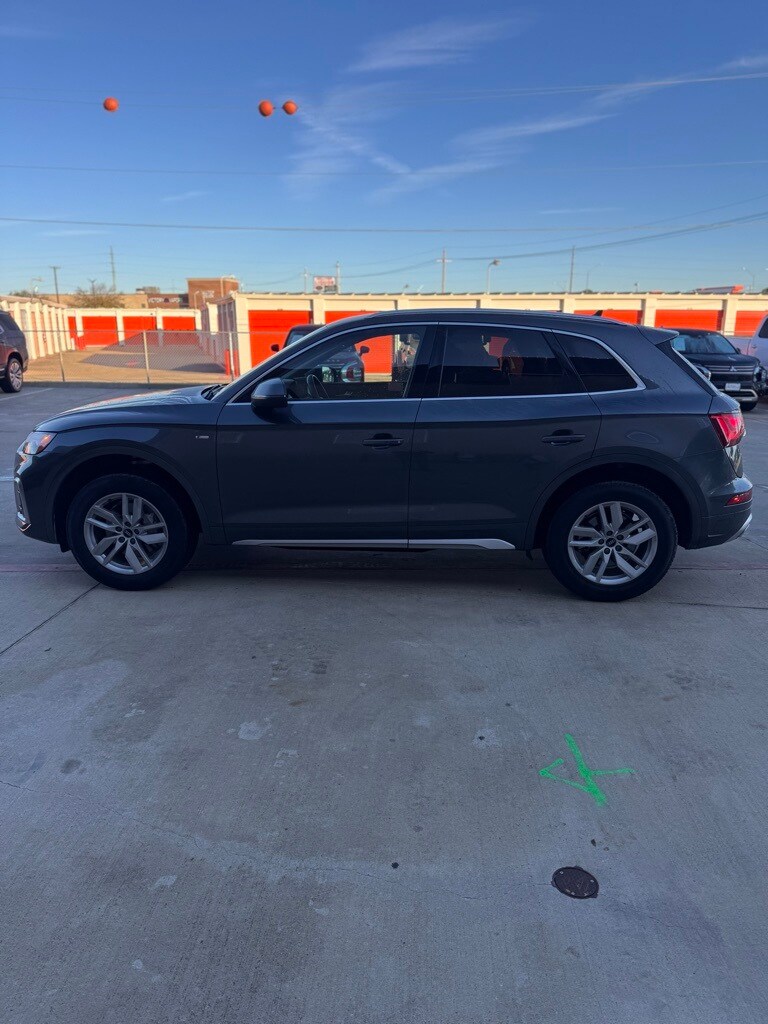 2023 Audi Q5 45 S line Premium photo 3