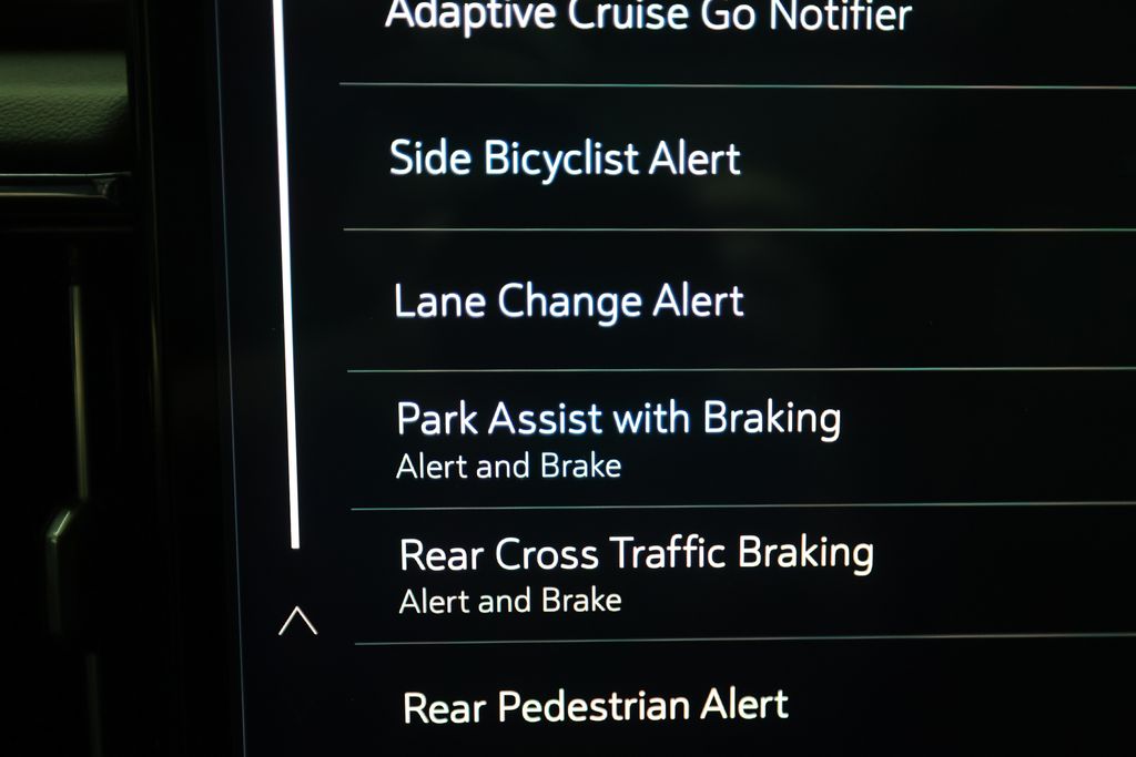 2025 GMC Yukon AT4 - Photo 35