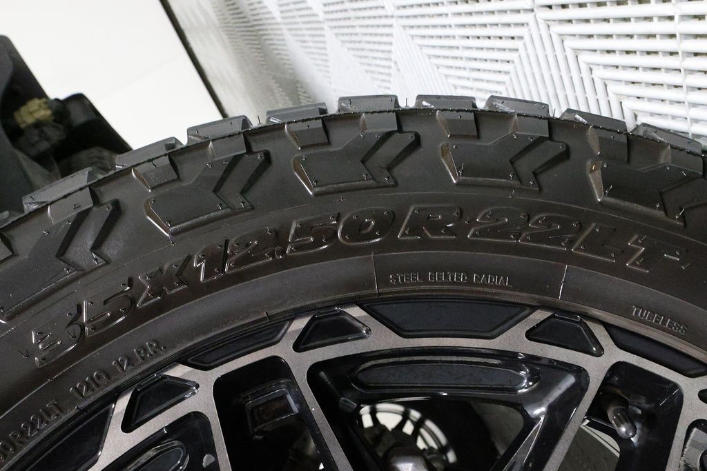 2025 Ford F-250 Super Duty Platinum - Photo 51