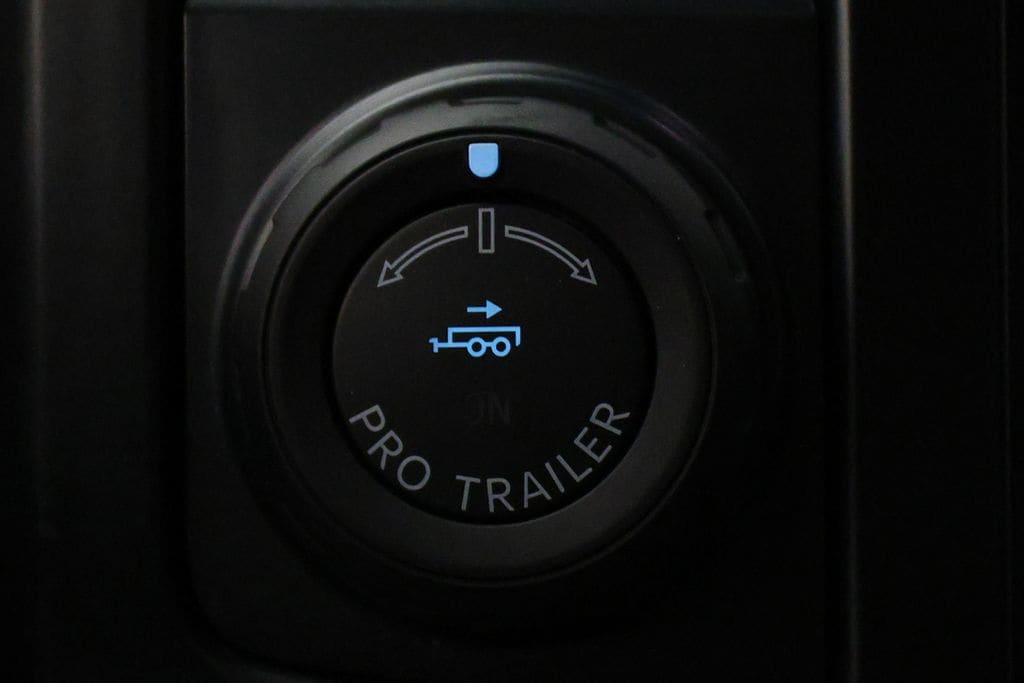 2025 Ford F-250 Super Duty Platinum - Photo 26