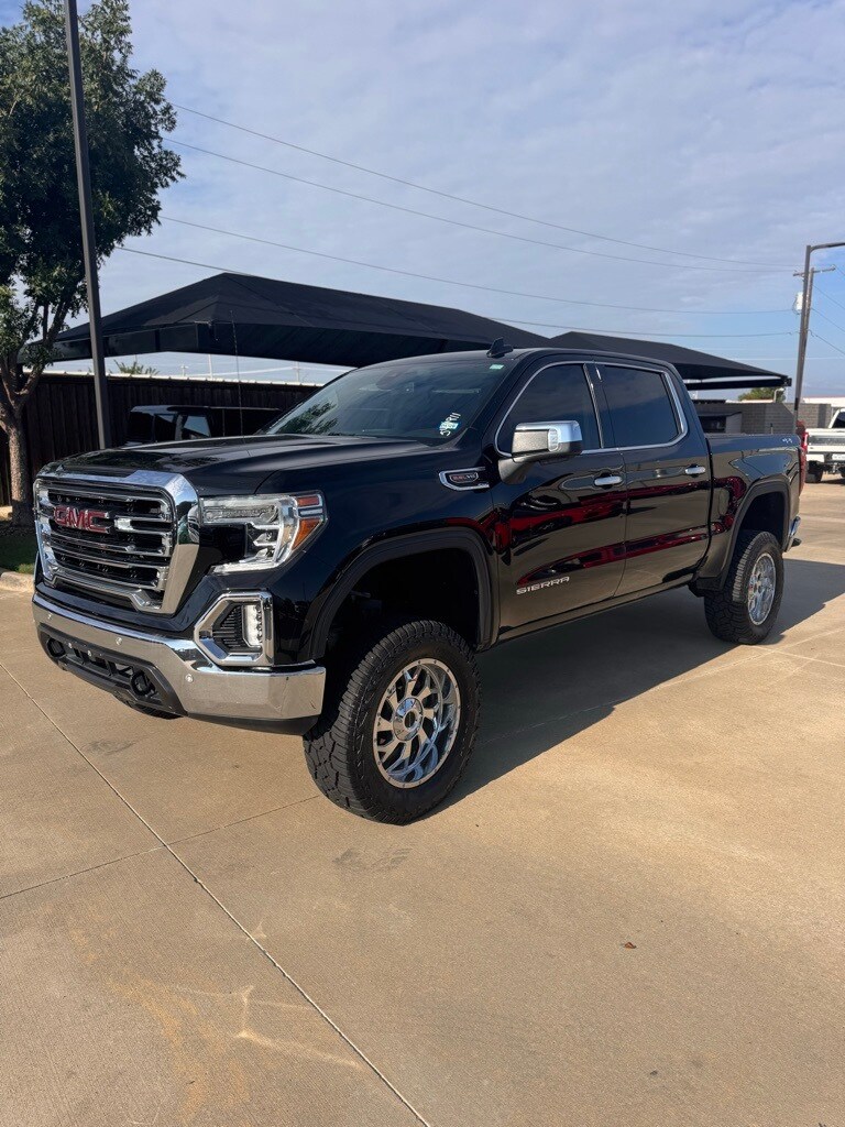 2020 Gmc Sierra 1500 SLT photo 2