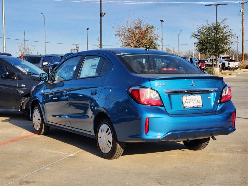 2024 Mitsubishi Mirage G4 ES photo 3