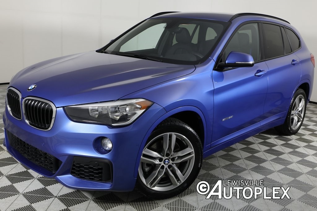 2017 BMW X1 28i's photo