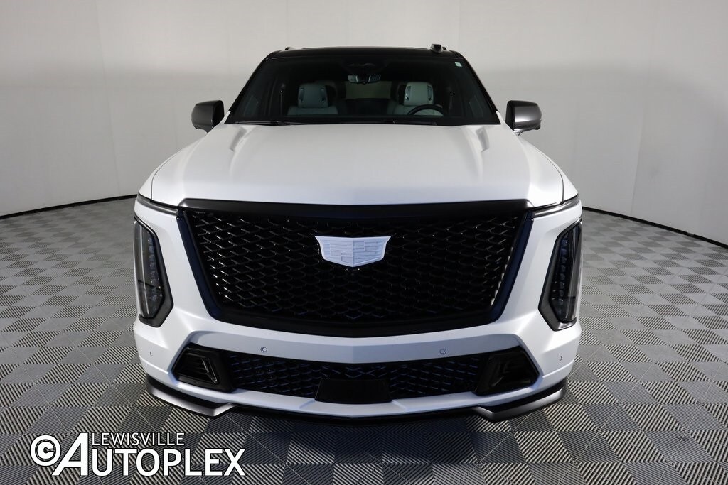 2025 Cadillac Escalade V-Series photo 2