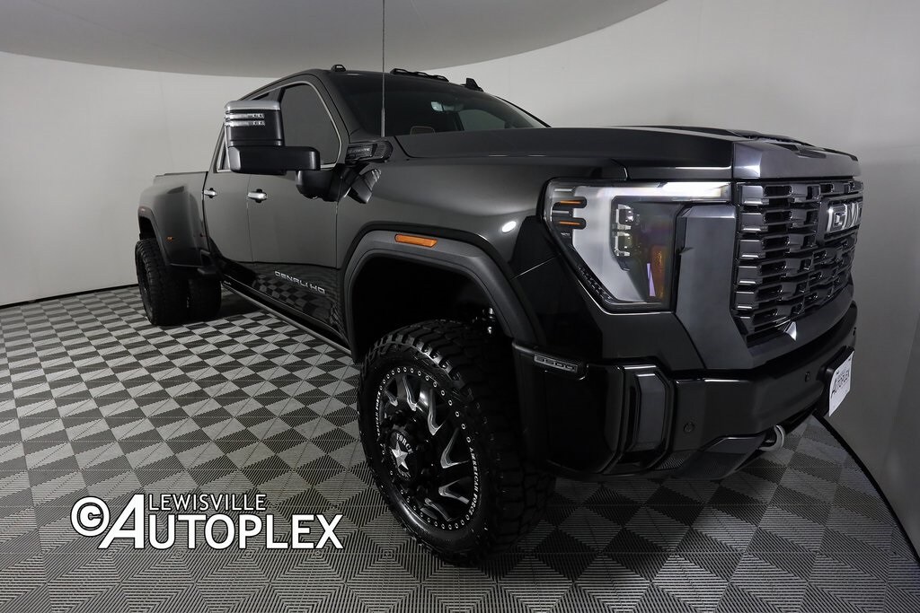 2024 Gmc Sierra 3500 HD Denali Ultimate photo 3