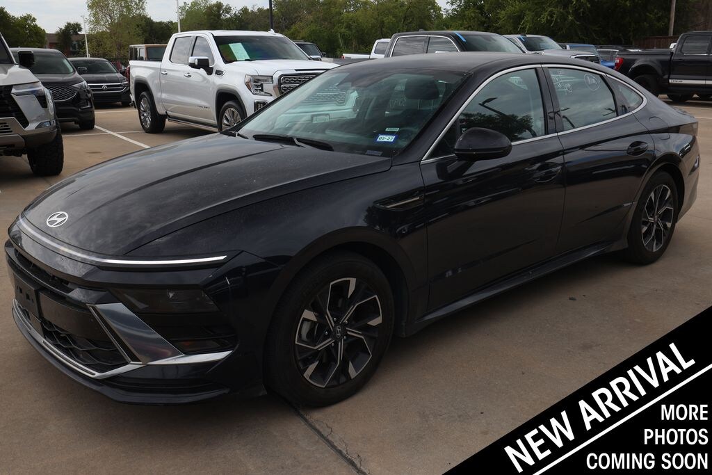 Used 2025 Hyundai Sonata SEL Sedan