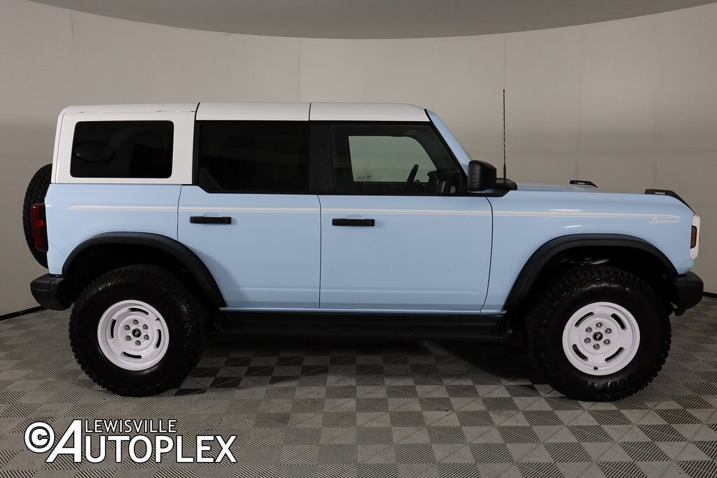 2025 Ford Bronco Heritage First Edition photo 4