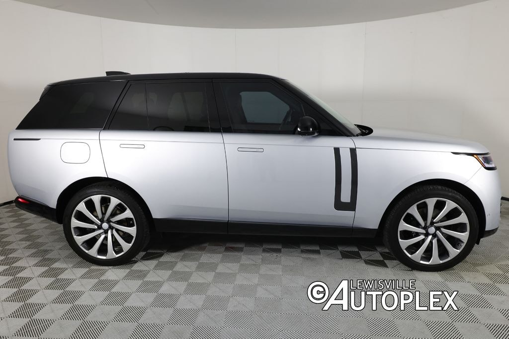Used 2025 Land Rover Range Rover SE SUV