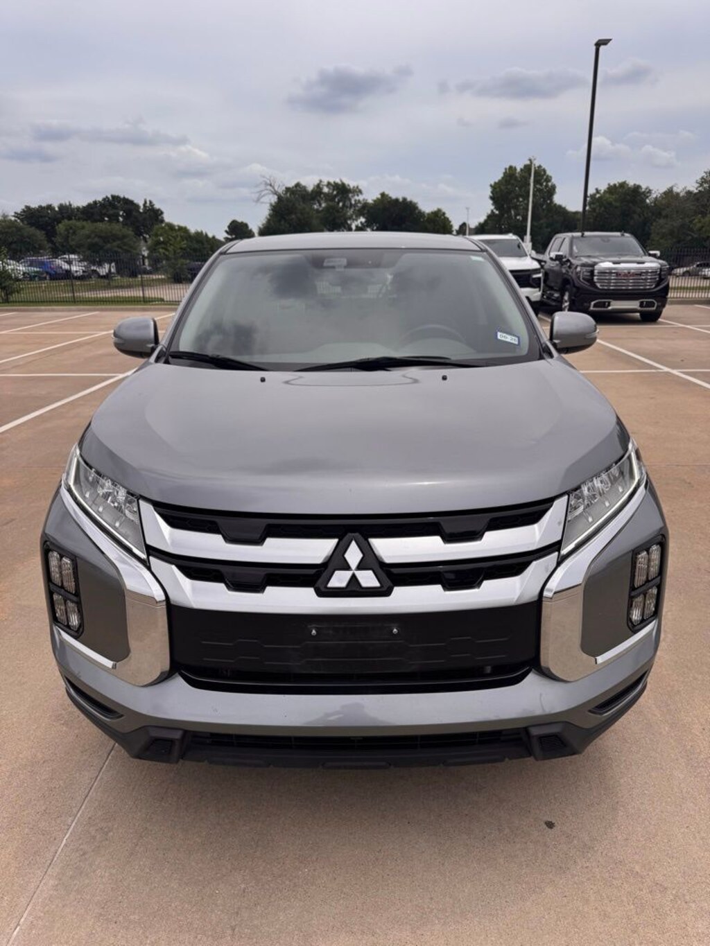 Used 2023 Mitsubishi Outlander Sport 2.0 SE SUV