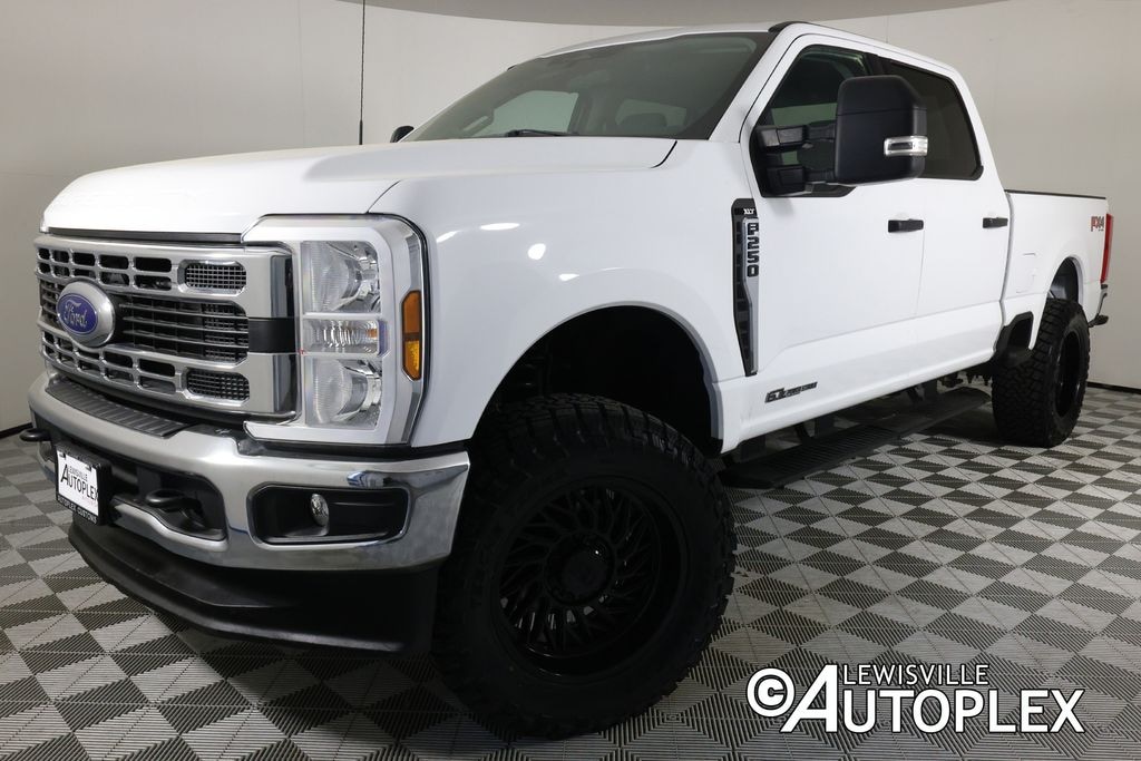 Used 2024 Ford F-250 XLT Truck