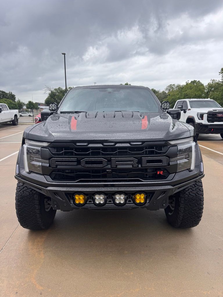 2025 Ford F-150 Raptor 4x4 SuperCrew 5-1/2 Box's photo