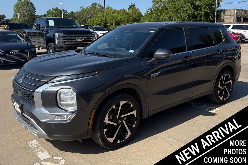Used 2024 Mitsubishi Outlander PHEV SE SUV