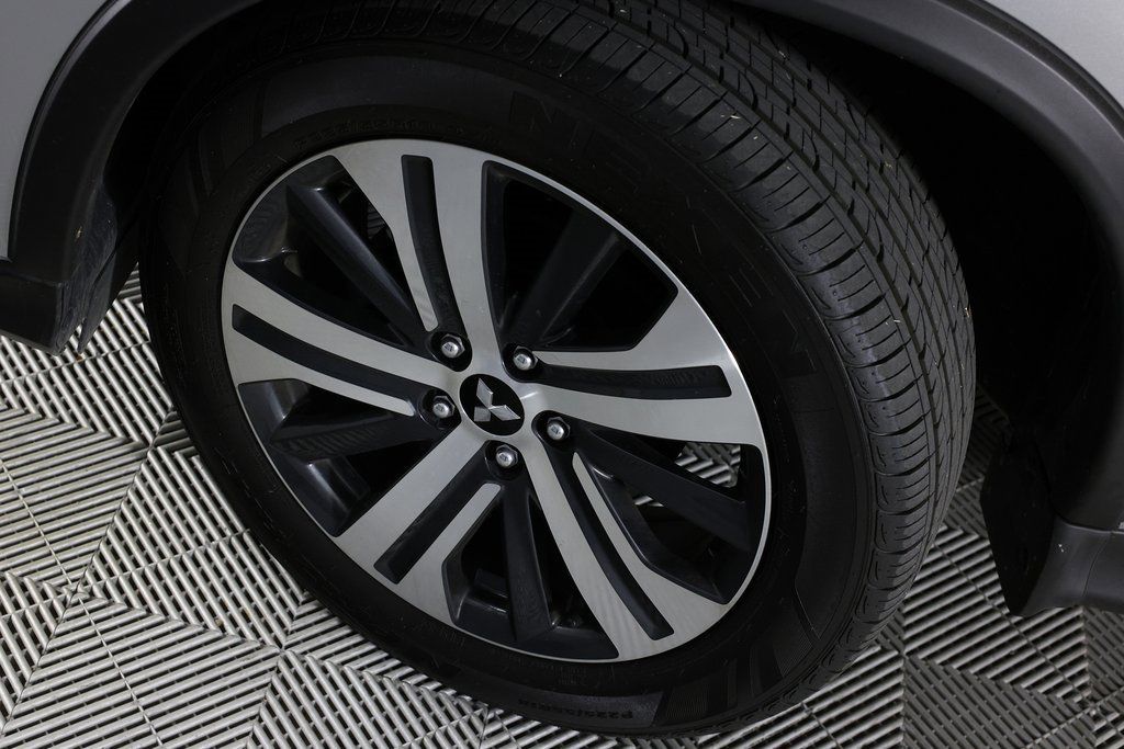 2025 Mitsubishi Outlander Sport ES - Photo 33