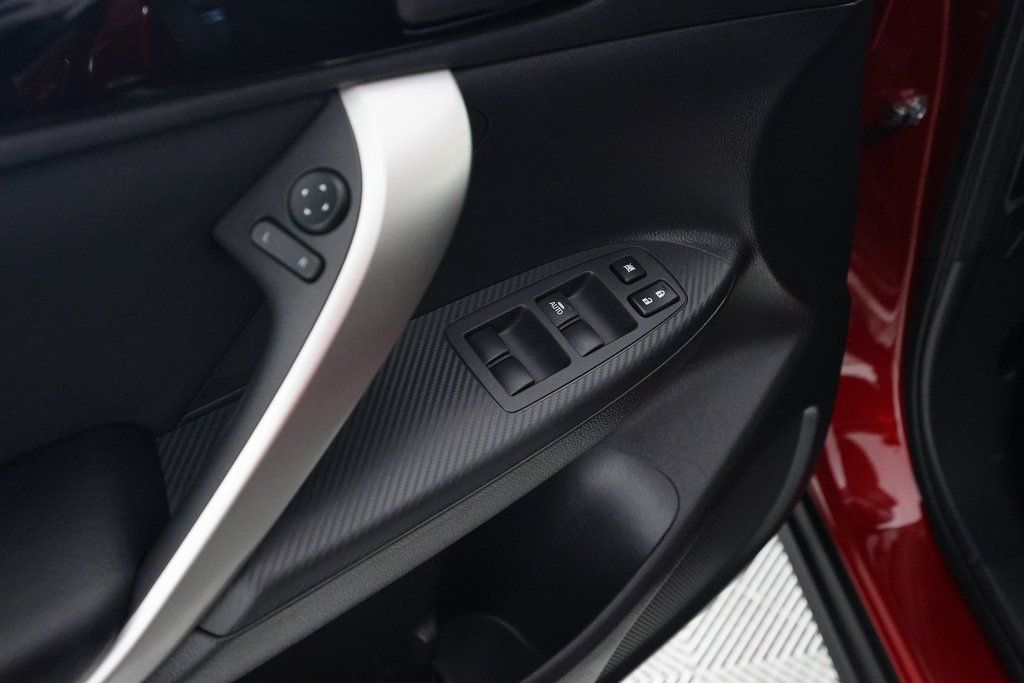 2025 Mitsubishi Eclipse Cross ES - Photo 14