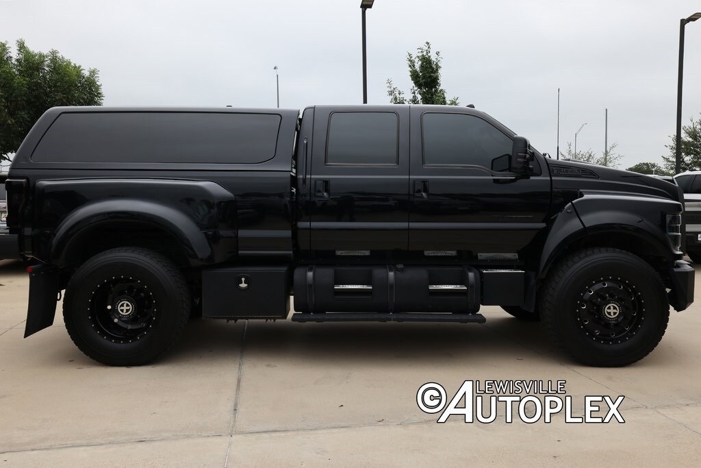 2024 Ford F-650 Base photo 2