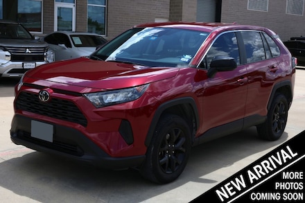 2022 Toyota RAV4 SUV LE