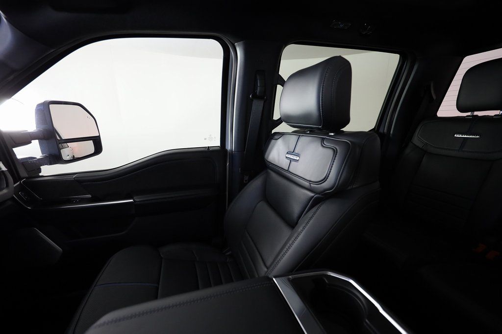 2025 Ford F-250 Super Duty Platinum - Photo 43